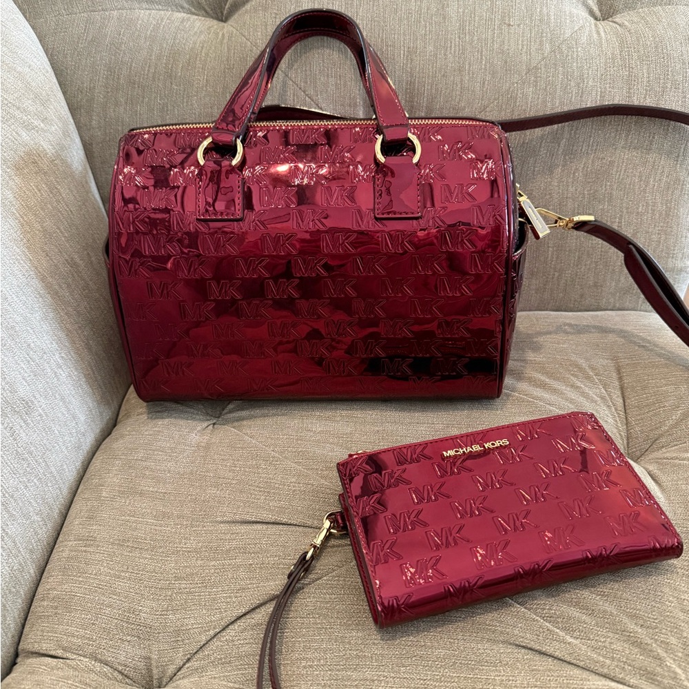 Michael Kors Glssy Deep Red Satchel (MASON) with Matching Wristlet